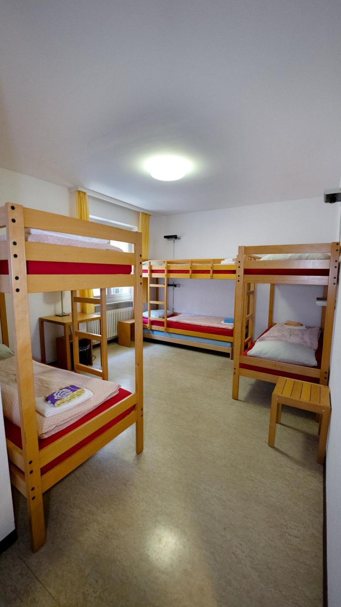 Locarno Youth Hostel Rom bilde